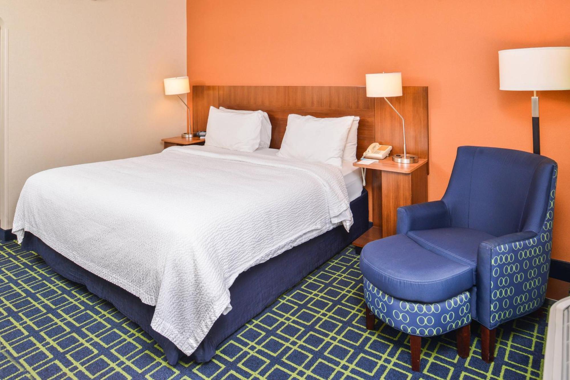 Fairfield Inn Corning Riverside Экстерьер фото