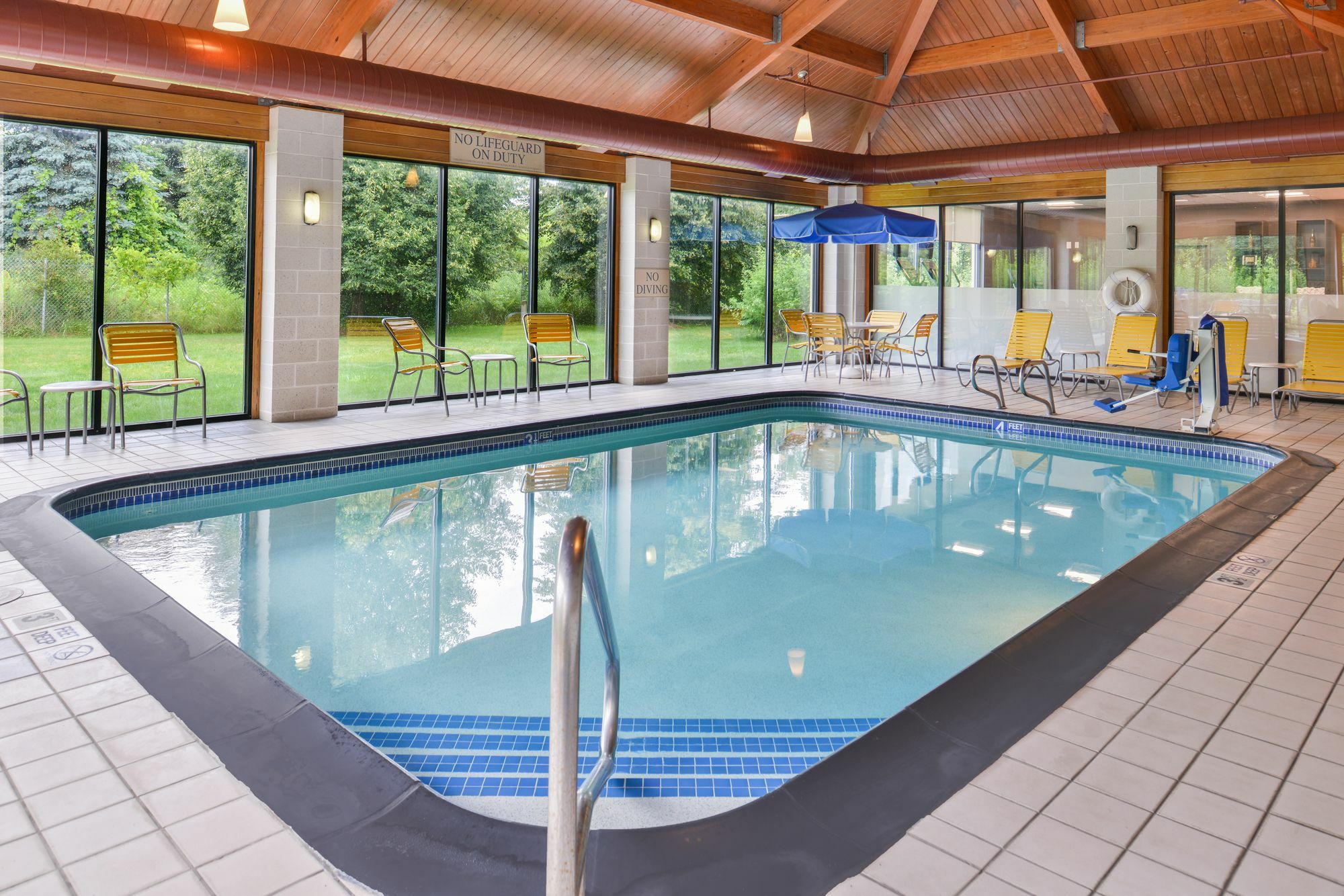 Fairfield Inn Corning Riverside Экстерьер фото